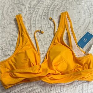 Cupshe Vibrant Yellow Bra Top